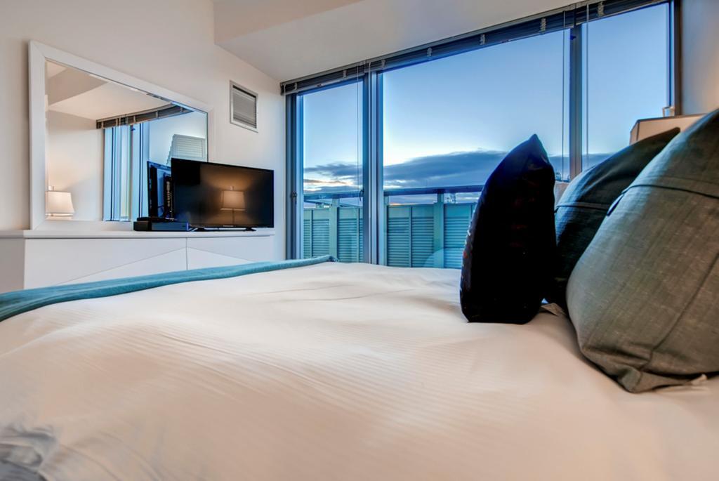 Global Luxury Suites At Fenway Бостон Номер фото