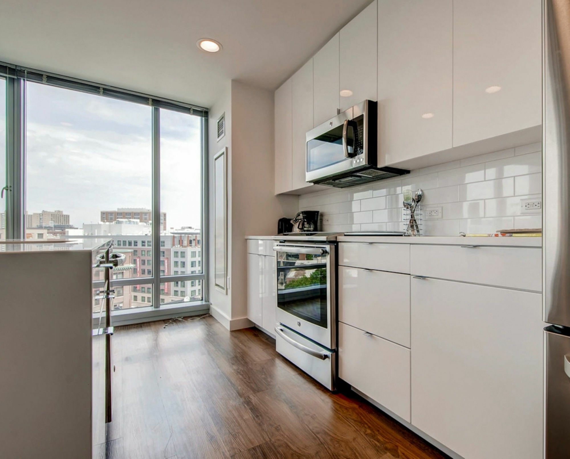 Global Luxury Suites At Fenway Бостон Экстерьер фото